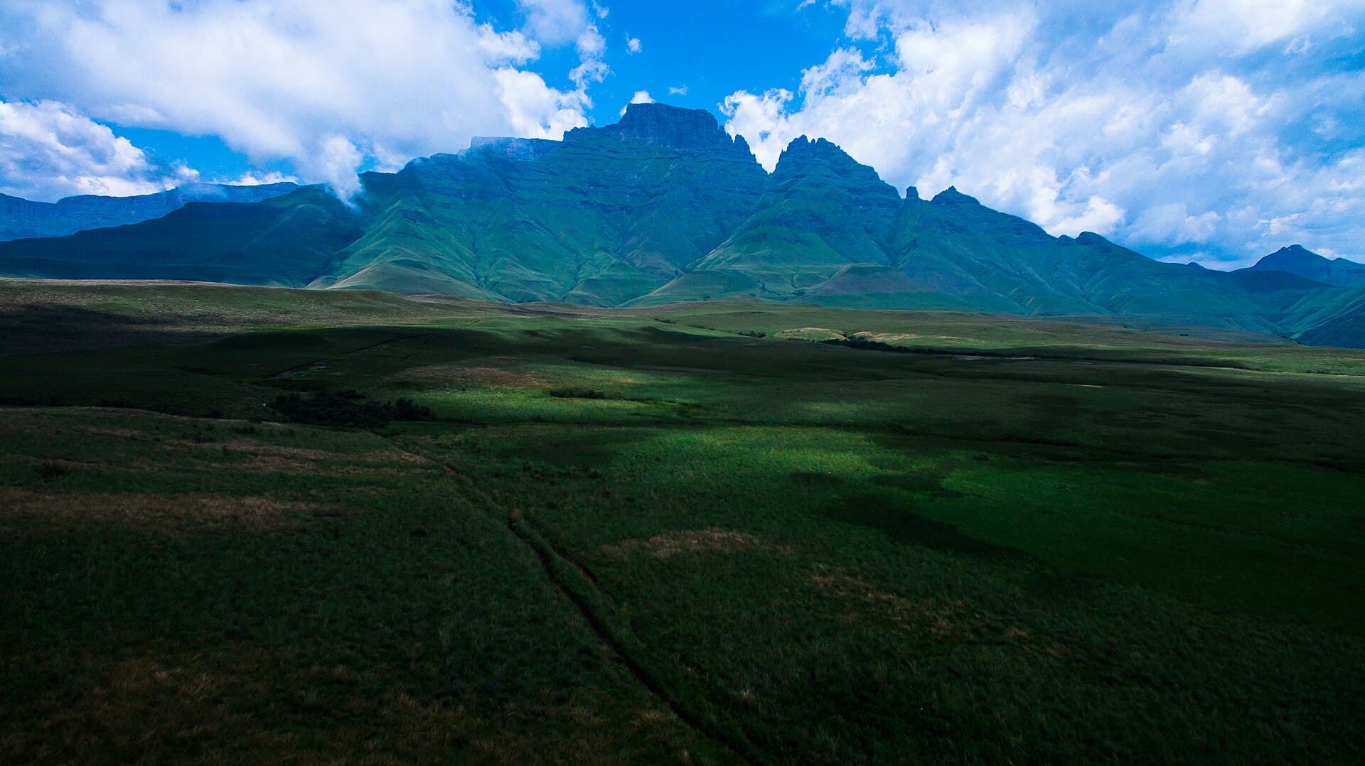 Cathkin Peak in the Drakensberg mountains of KwaZulu-Natal